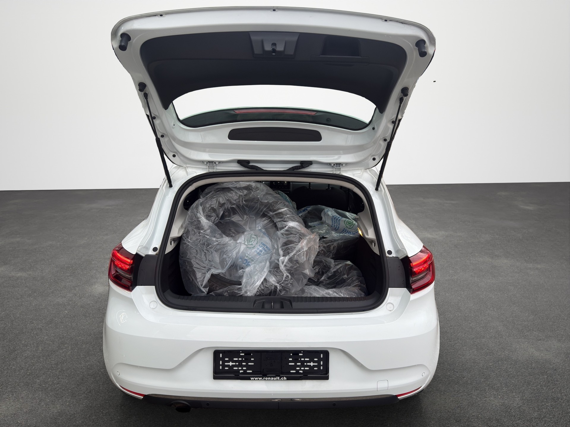 RENAULT Clio 1.0 Business-image-15