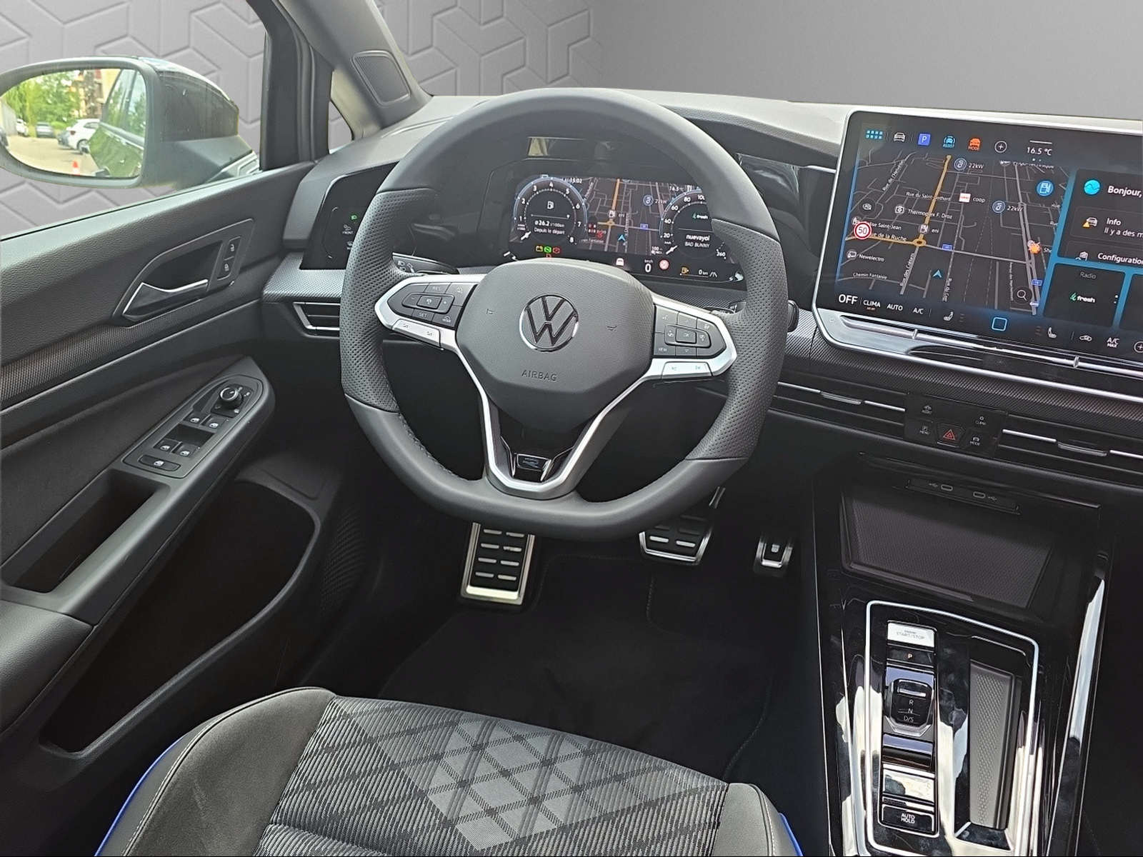 VW Golf 1.5 e TSI mHEV R-Line DSG-image-11
