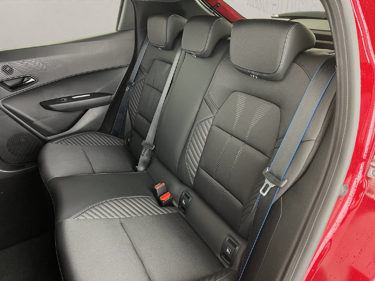RENAULT Clio 1.8 E-Tech esprit Alpine-image-16