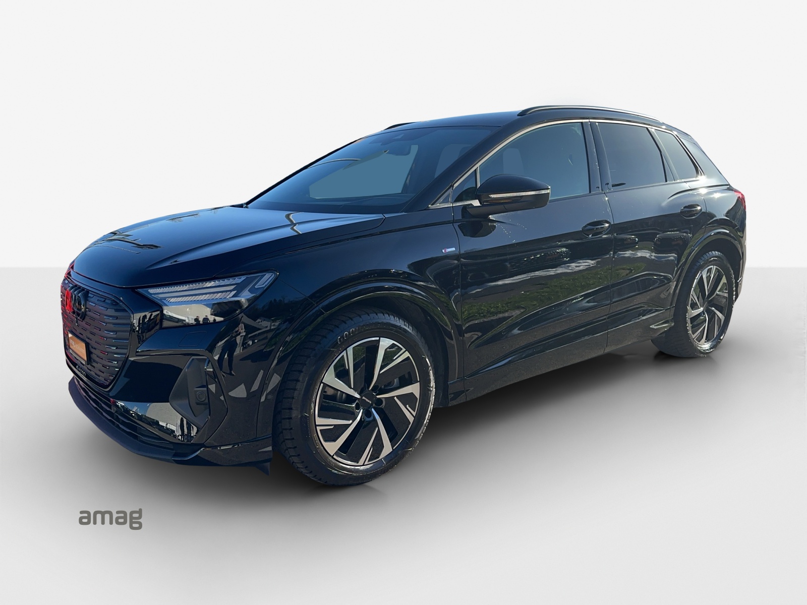 AUDI Q4 e-tron 50 quattro-image-0