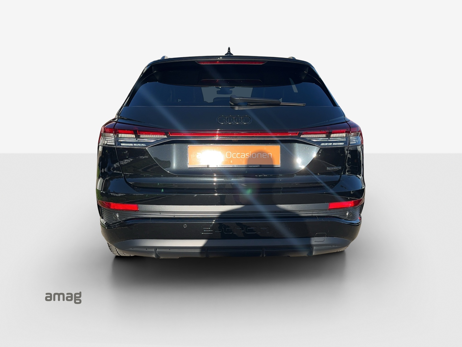 AUDI Q4 e-tron 50 quattro-image-3