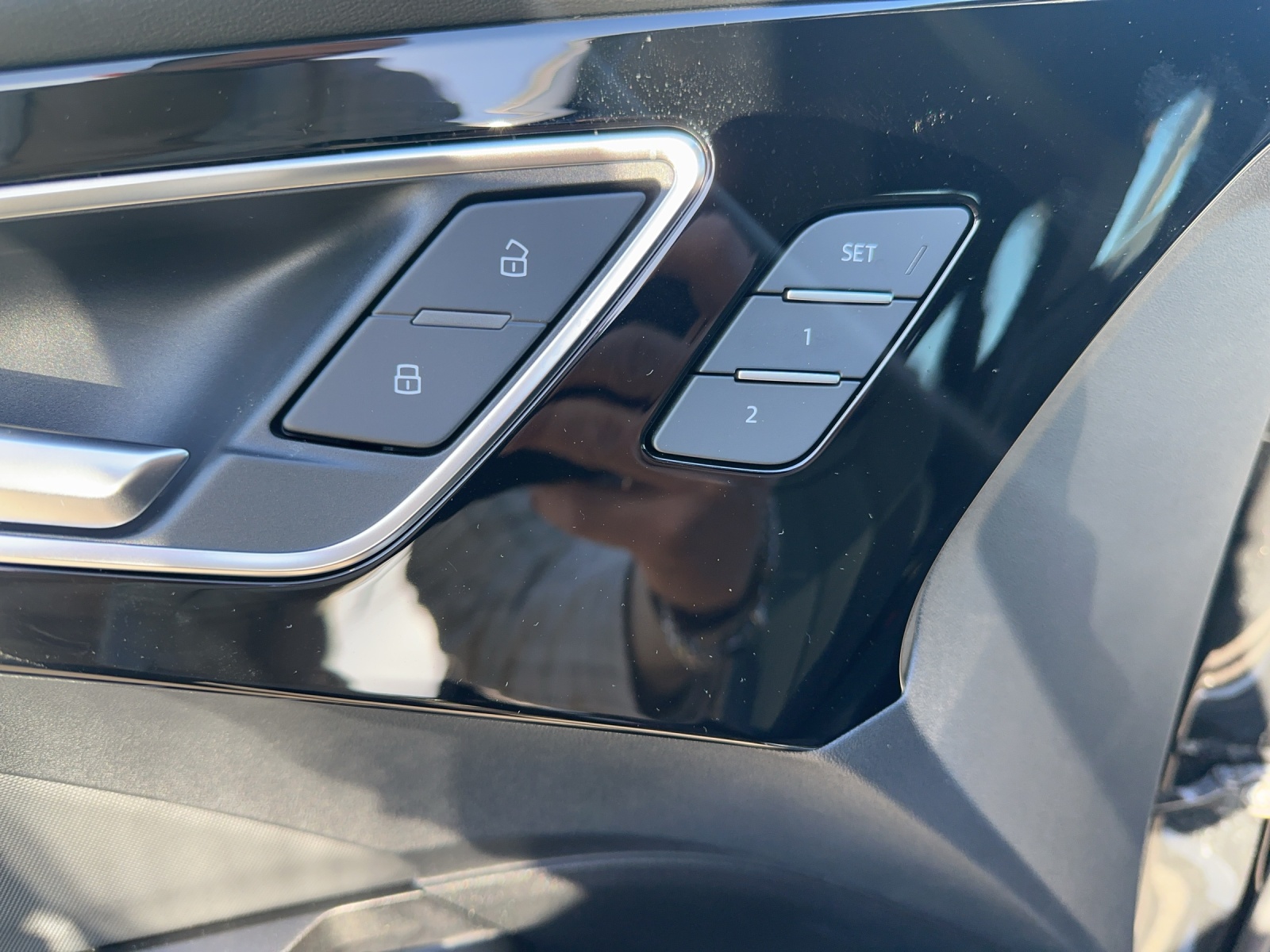 AUDI Q4 e-tron 50 quattro-image-13