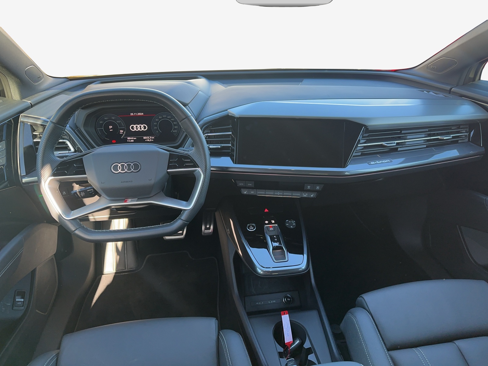 AUDI Q4 e-tron 50 quattro-image-8