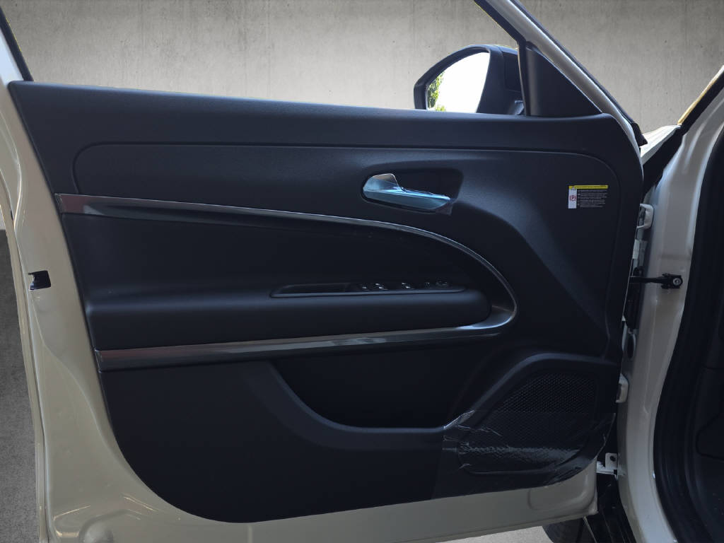 FIAT 600 1.2 Hybrid 145 Sport-image-14