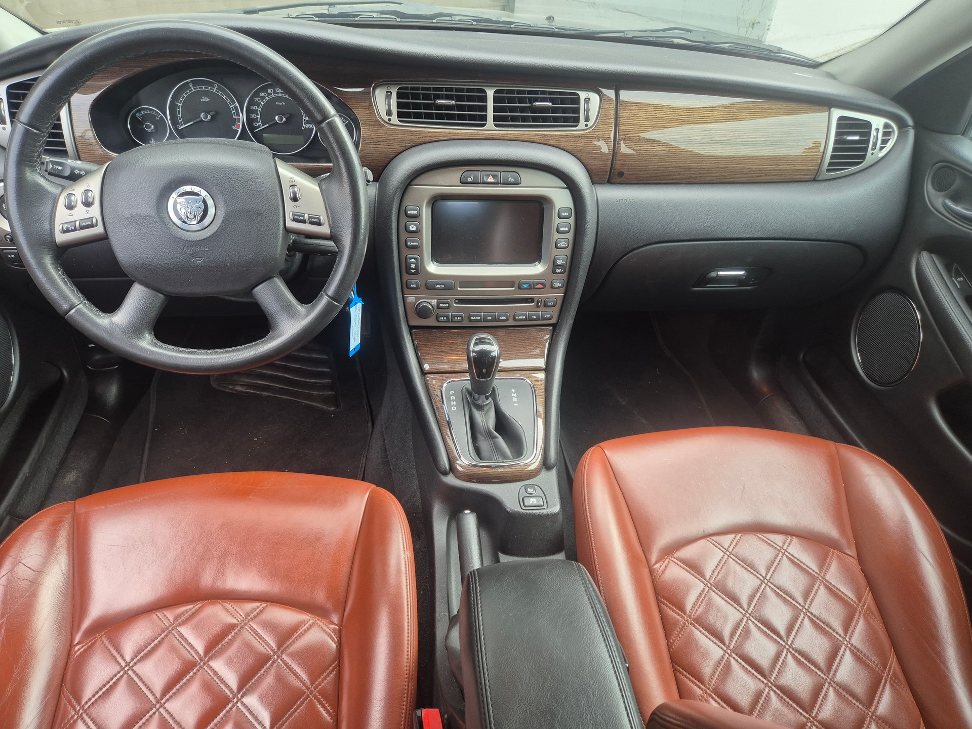 JAGUAR X-Type Estate 2.2D Classic Automatic-image-9