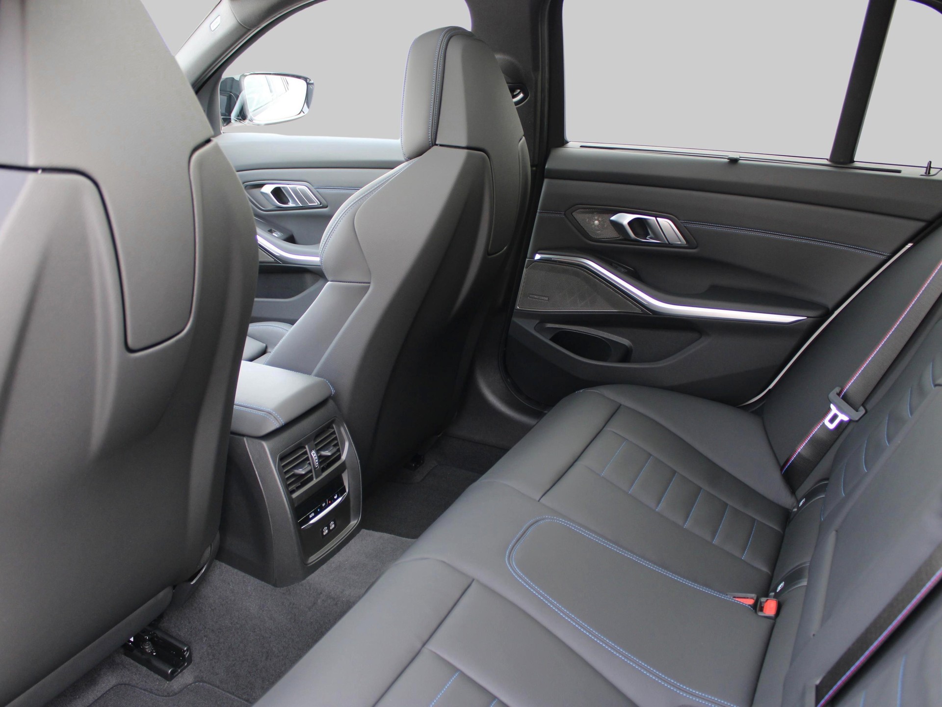 BMW M340i xDr 48V T MSportPro-image-20