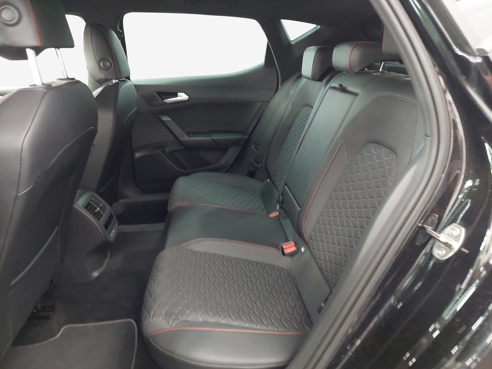 SEAT Leon 1.5 Eco TSI FR-image-23
