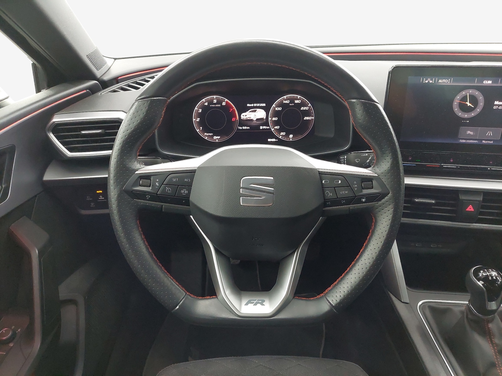 SEAT Leon 1.5 Eco TSI FR-image-9