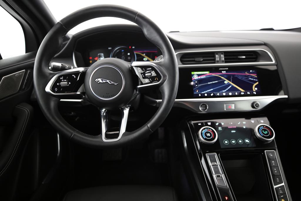 JAGUAR I-Pace EV400 HSE AWD-image-5