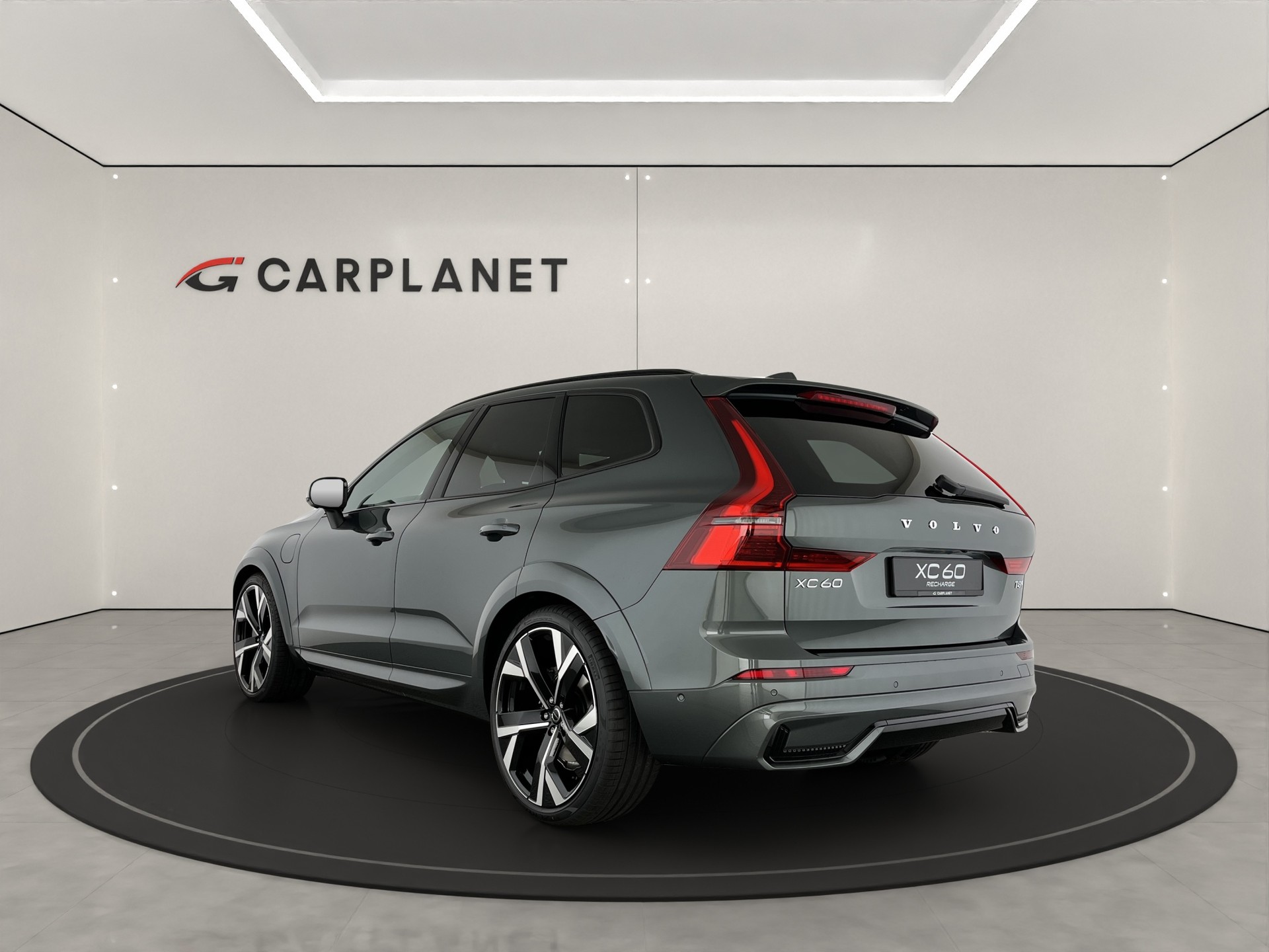 VOLVO XC60 2.0 T8 TE Ultra Dark eAWD-image-3