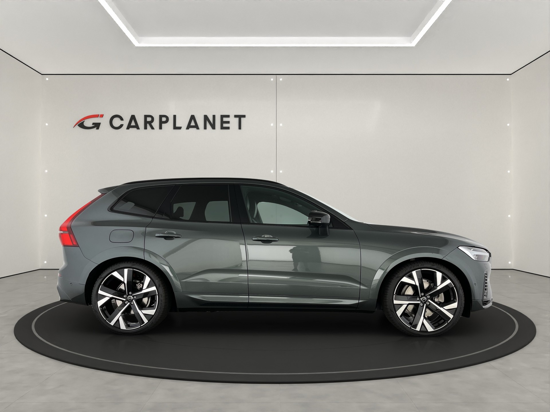 VOLVO XC60 2.0 T8 TE Ultra Dark eAWD-image-2