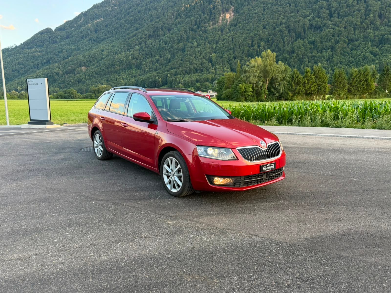 SKODA Octavia Combi 1.8 TSI Ambition 4x4 DSG-image-0