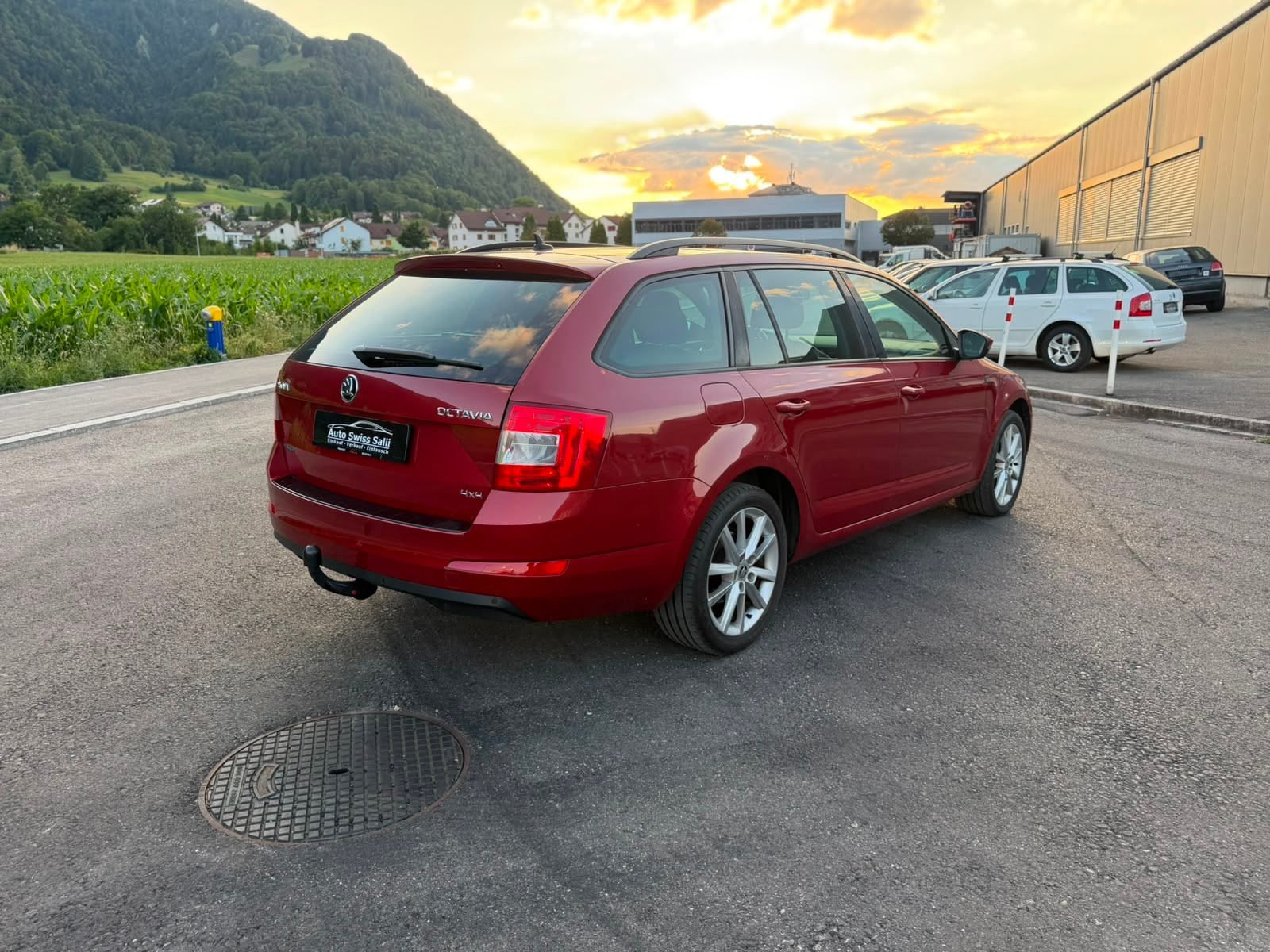 SKODA Octavia Combi 1.8 TSI Ambition 4x4 DSG-image-3