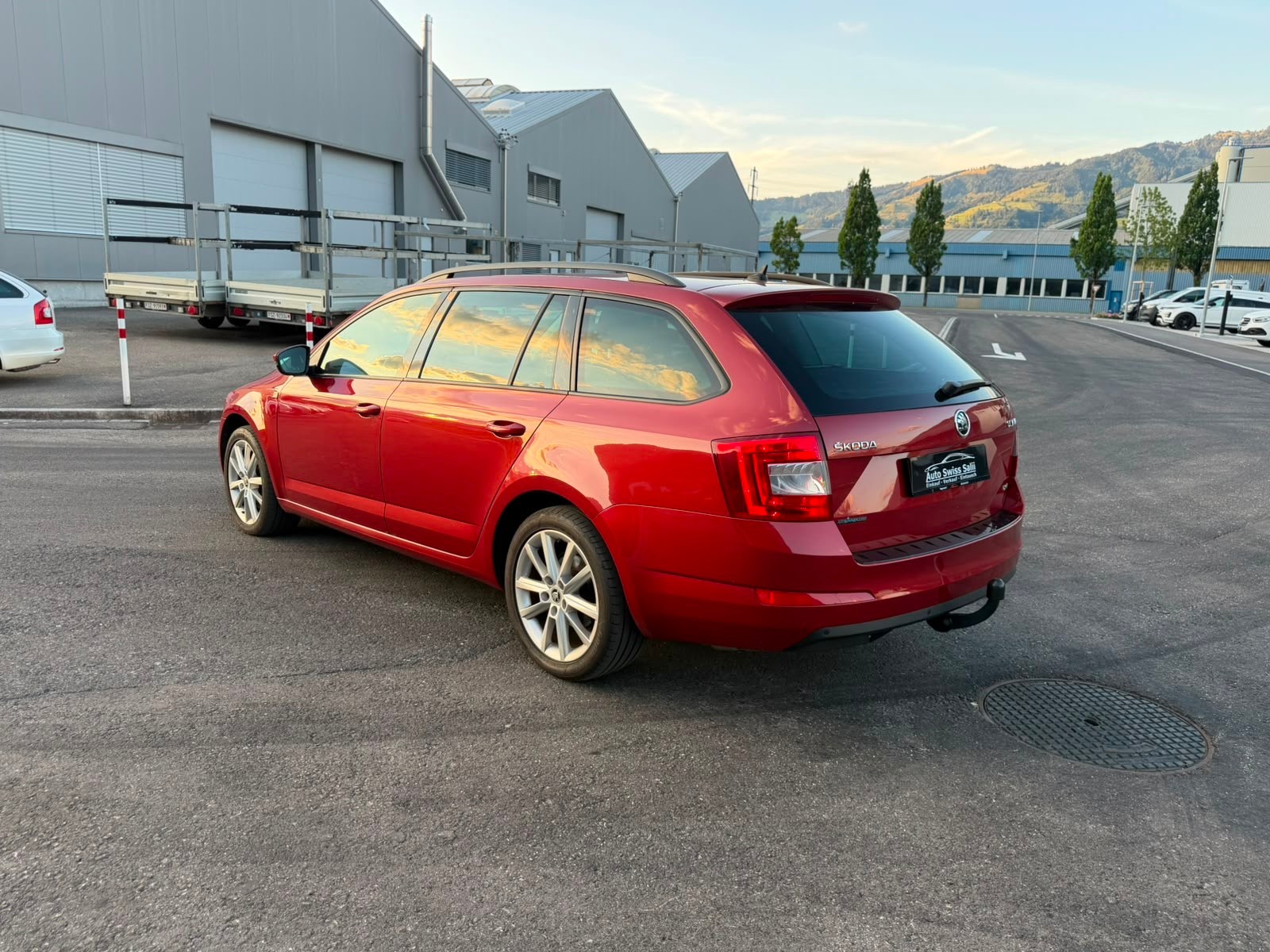 SKODA Octavia Combi 1.8 TSI Ambition 4x4 DSG-image-4