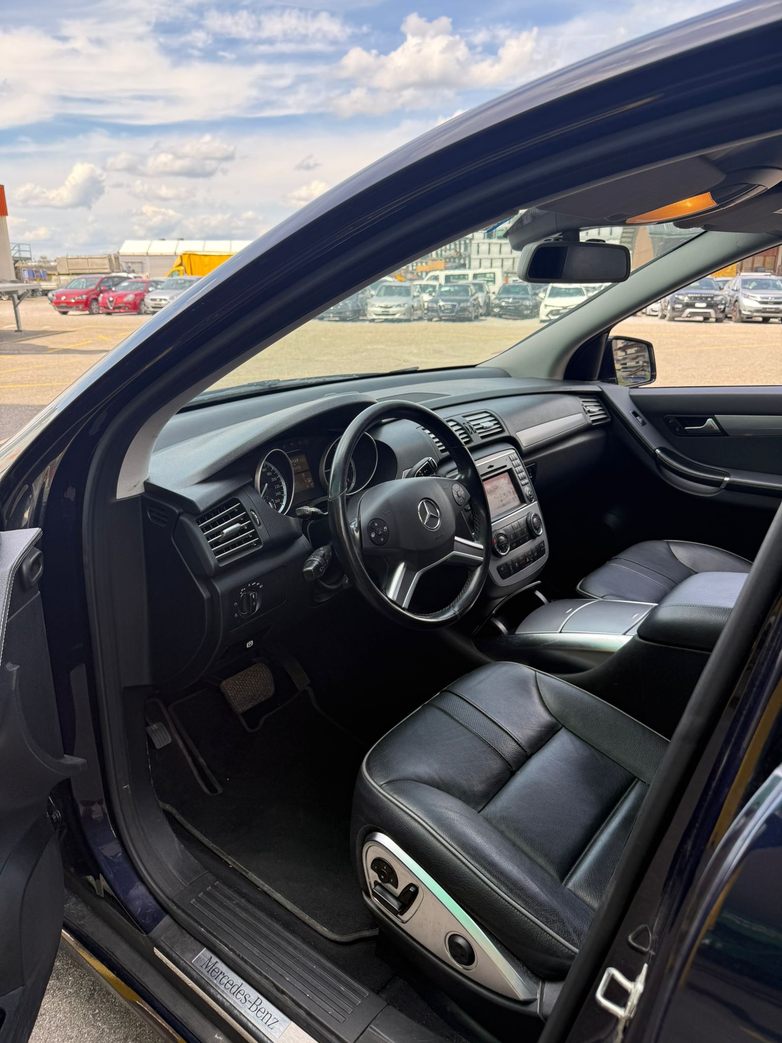 MERCEDES-BENZ R 350 CDI 4Matic 7G-Tronic-image-8