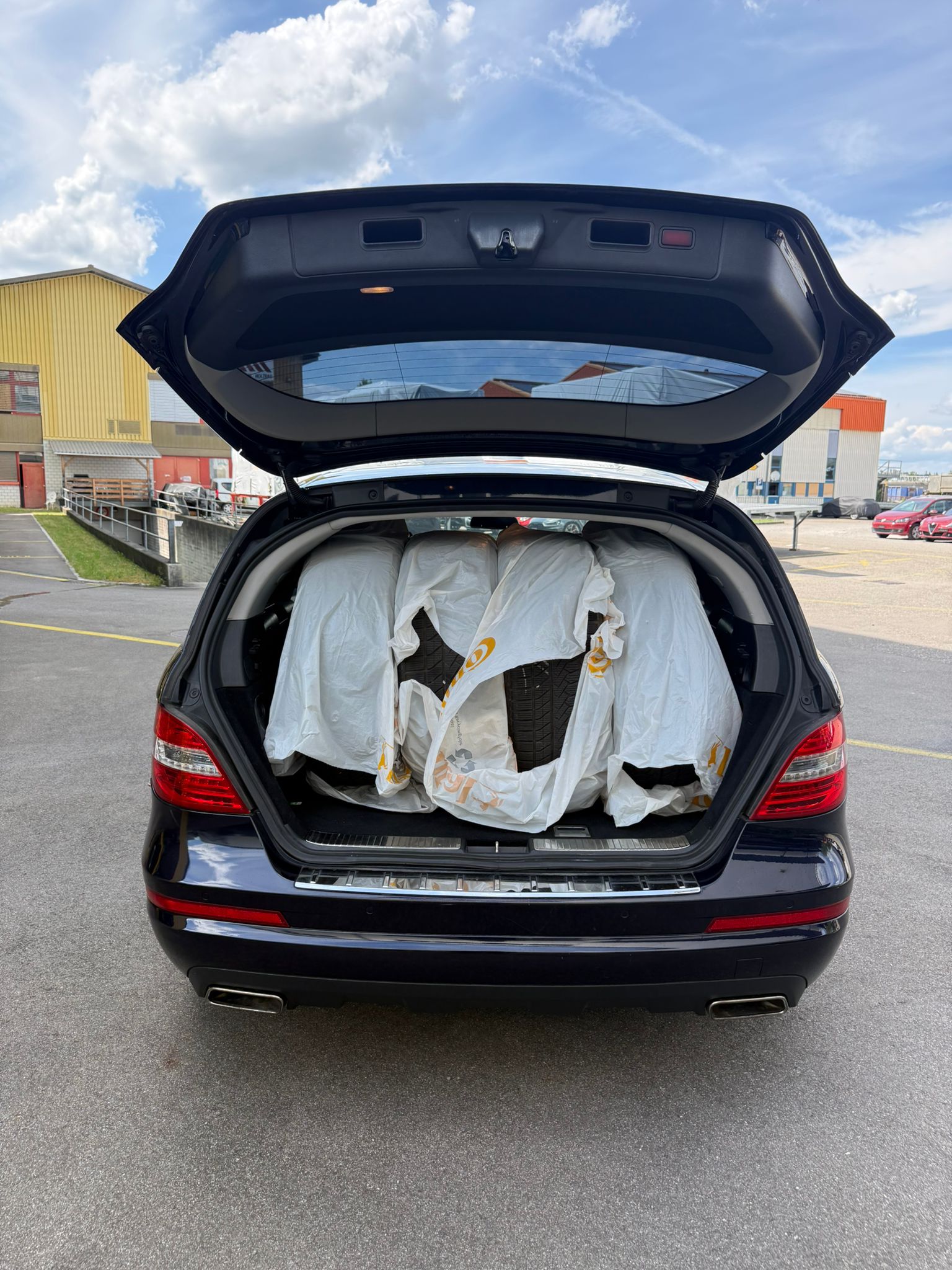 MERCEDES-BENZ R 350 CDI 4Matic 7G-Tronic-image-14