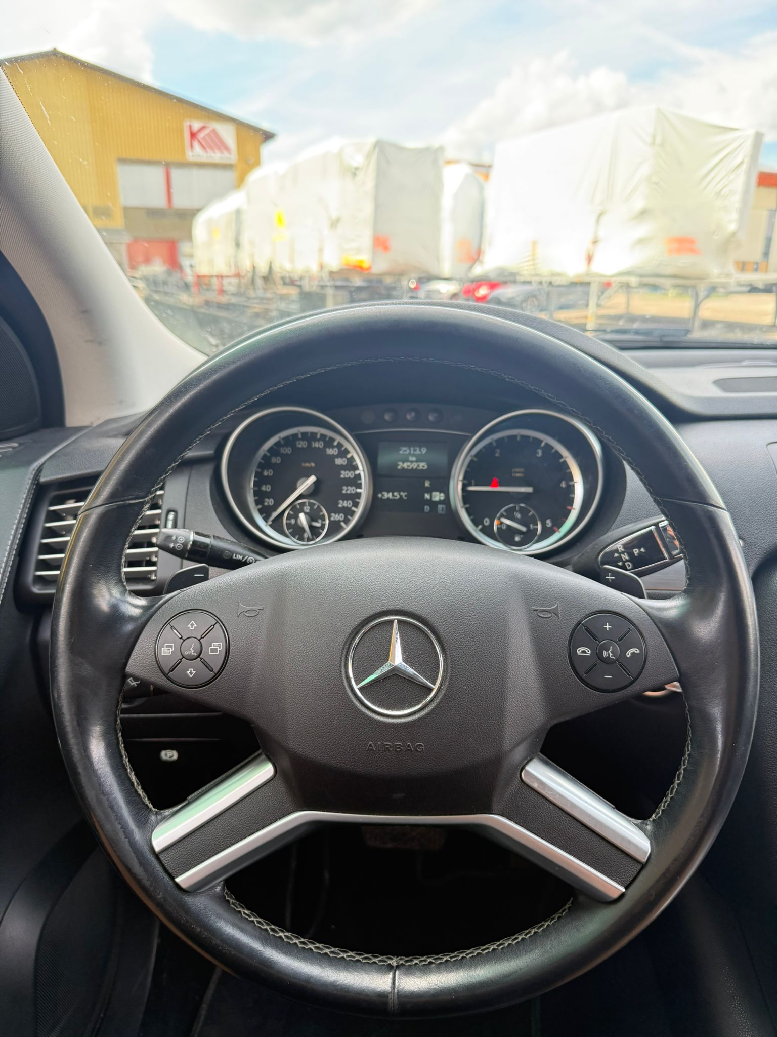 MERCEDES-BENZ R 350 CDI 4Matic 7G-Tronic-image-11
