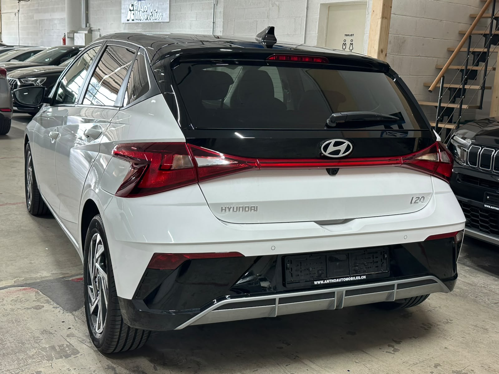 HYUNDAI i20 1.0 T-GDi Amplia DCT-image-4