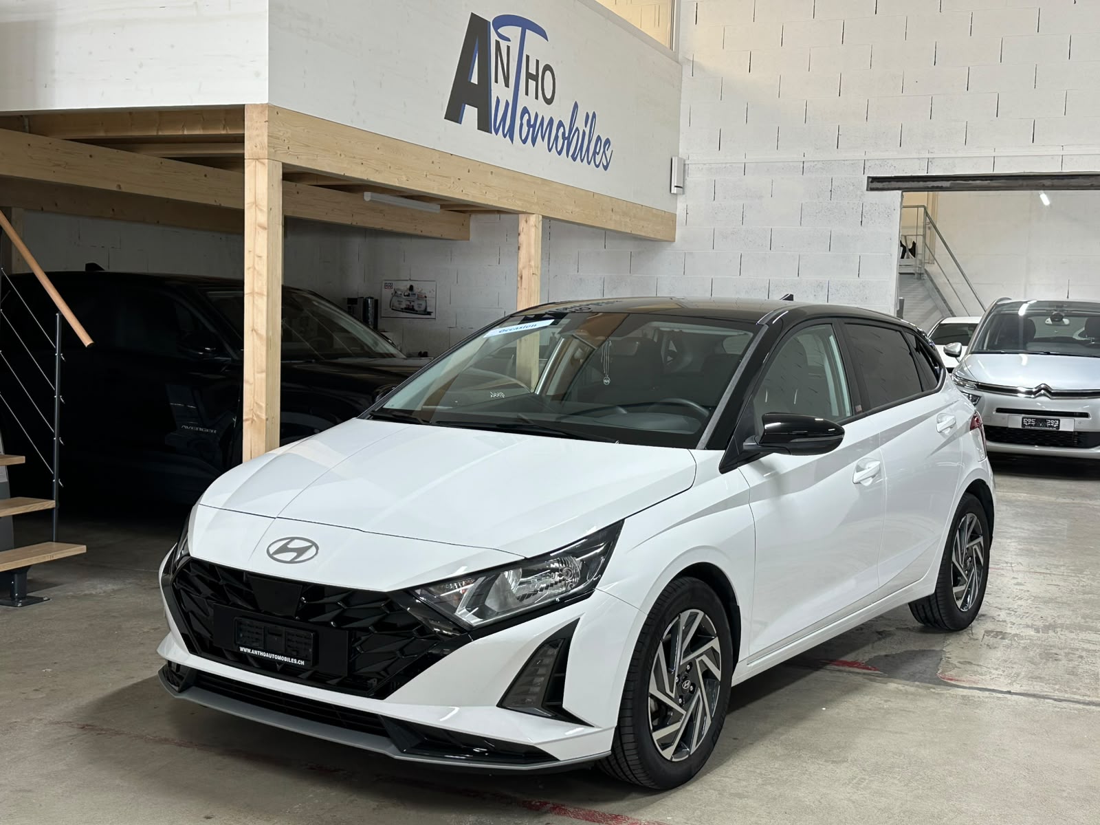 HYUNDAI i20 1.0 T-GDi Amplia DCT-image-0