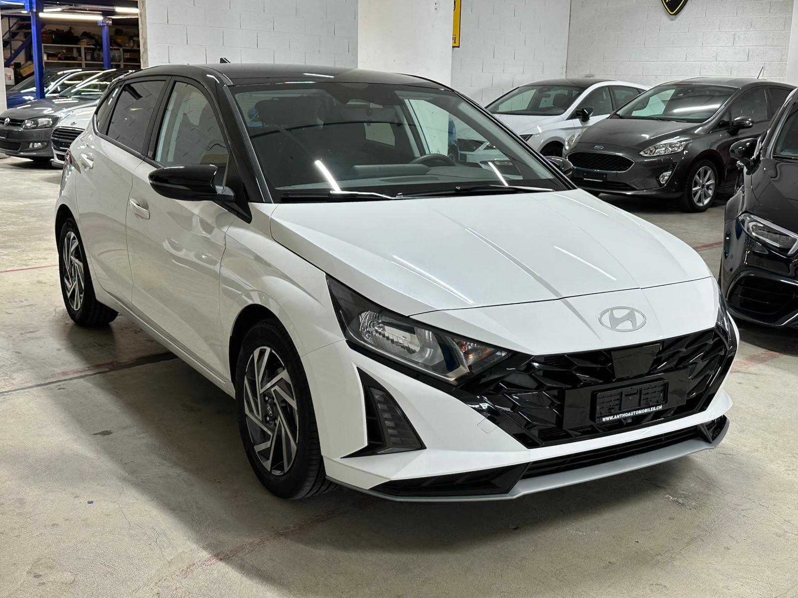 HYUNDAI i20 1.0 T-GDi Amplia DCT-image-2