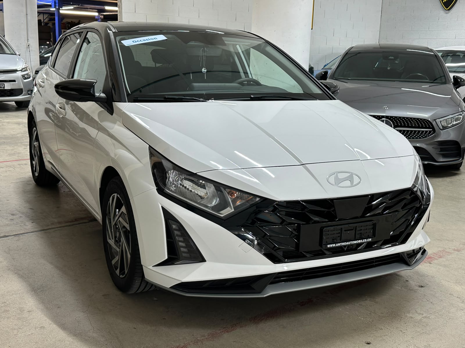 HYUNDAI i20 1.0 T-GDi Amplia DCT-image-2