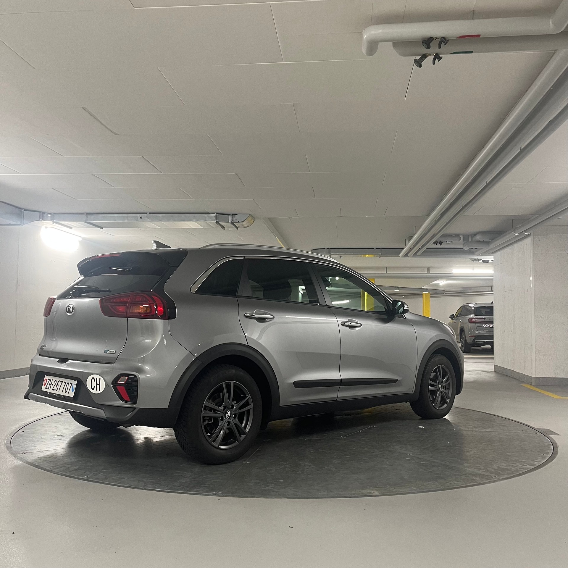 KIA 1.6 GDi Hybrid Power-image-1