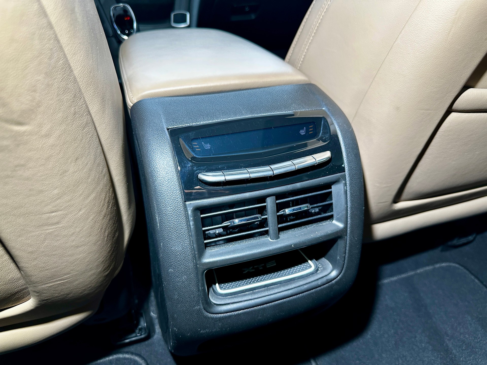 CADILLAC XT5 Crossover 3.6 Platinum Automatic-image-29
