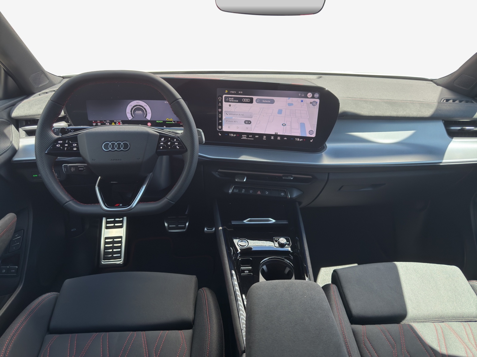 AUDI Q3 SUV e-hybrid 200 kW S tronig-image-10