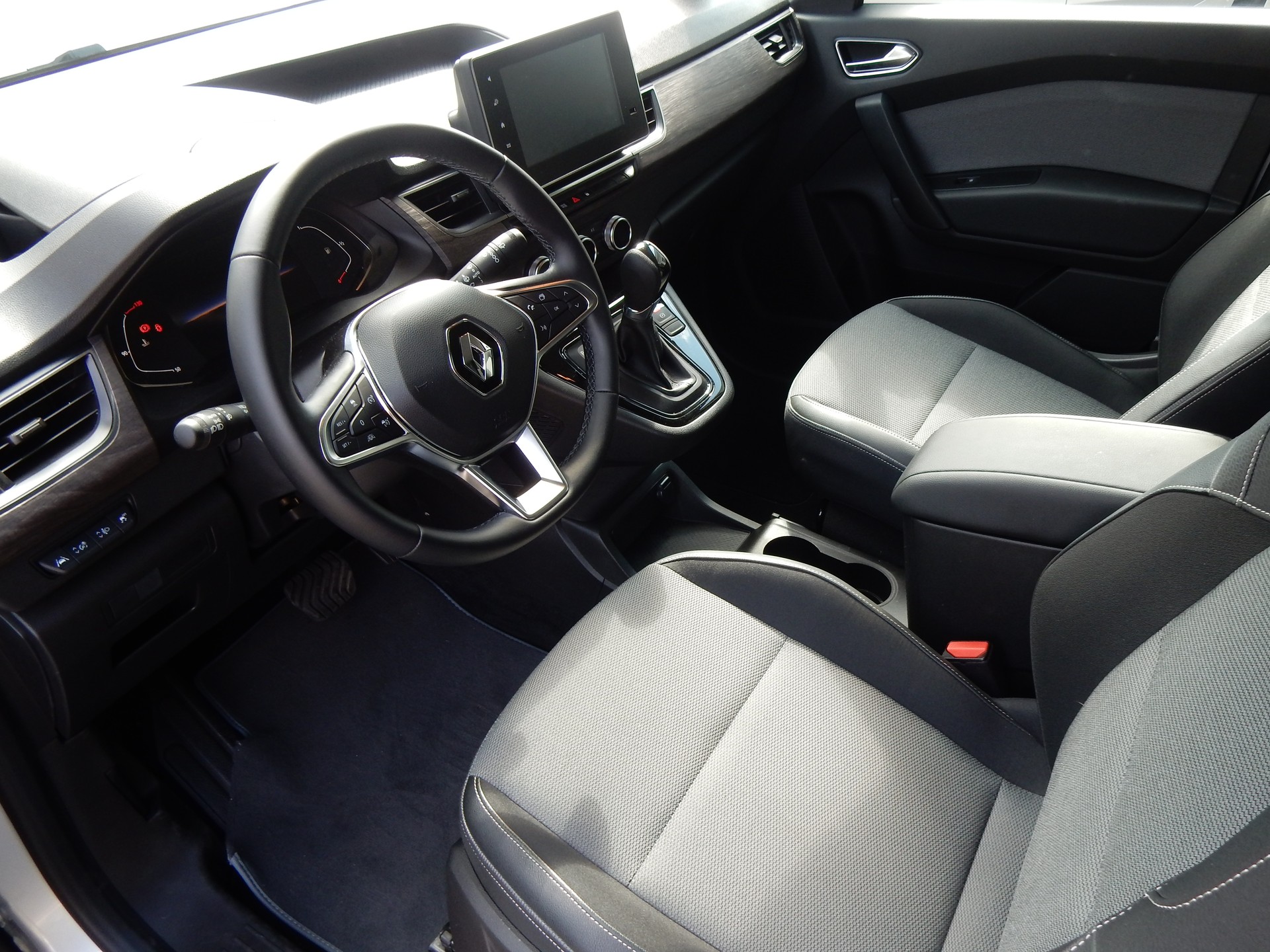 RENAULT GRAND KANGOO-image-4