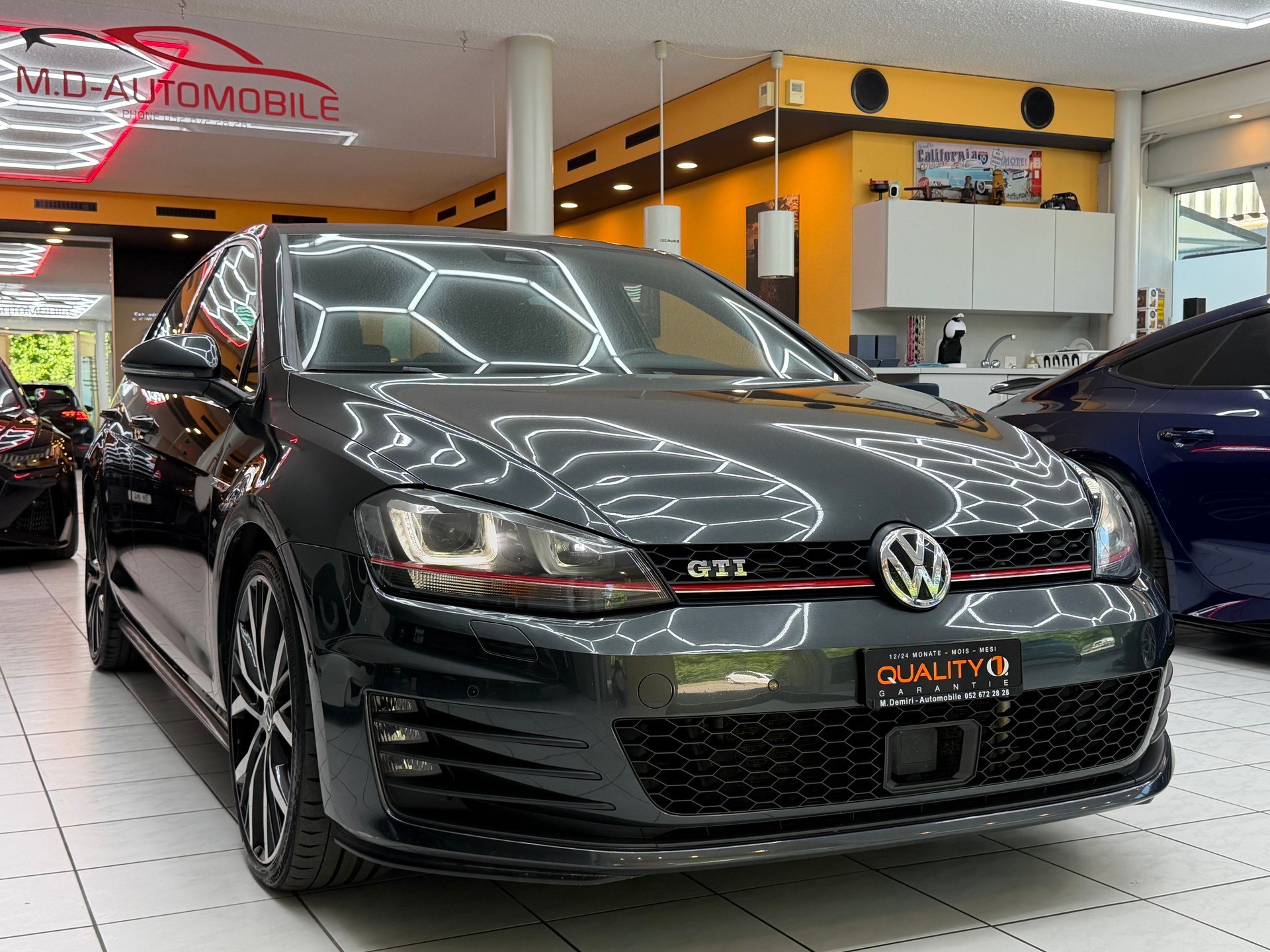 VW Golf VII 2.0 TSI GTI Performance DSG-image-2