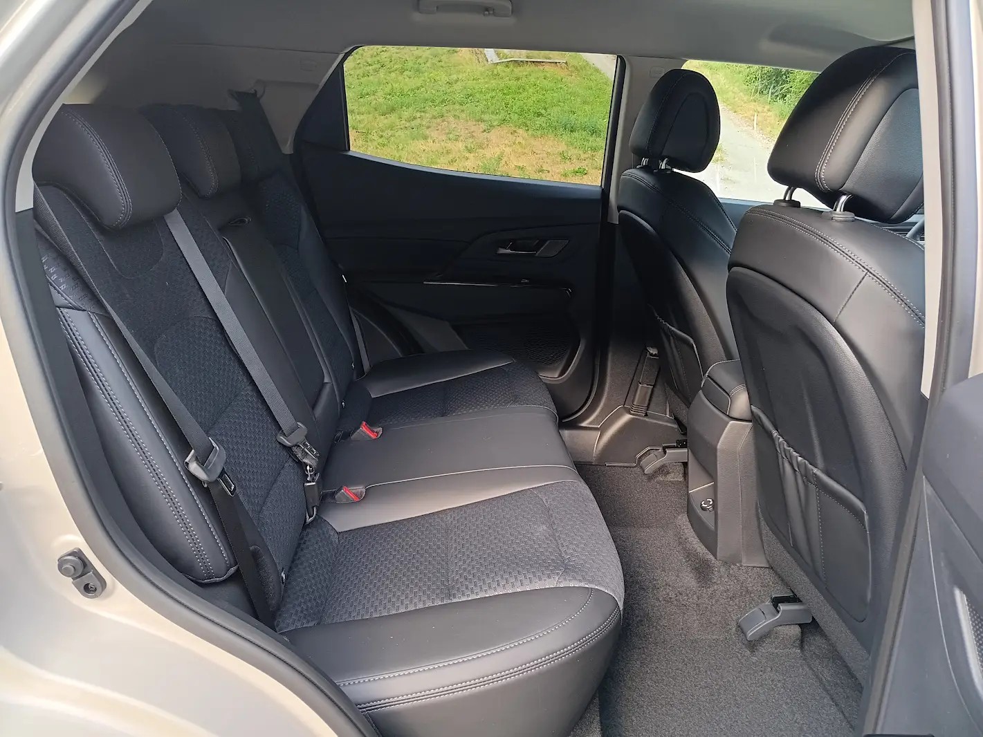 KGM-SsangYong Korando 1.5 T GDI Steel 4WD Automat-image-11