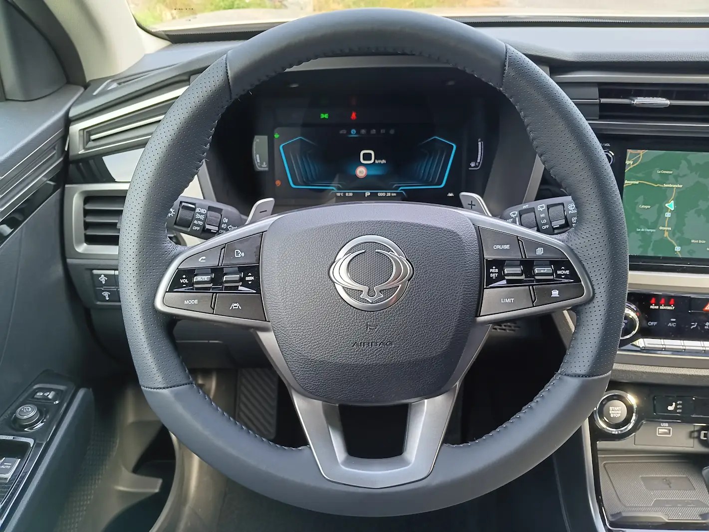 KGM-SsangYong Korando 1.5 T GDI Steel 4WD Automat-image-15