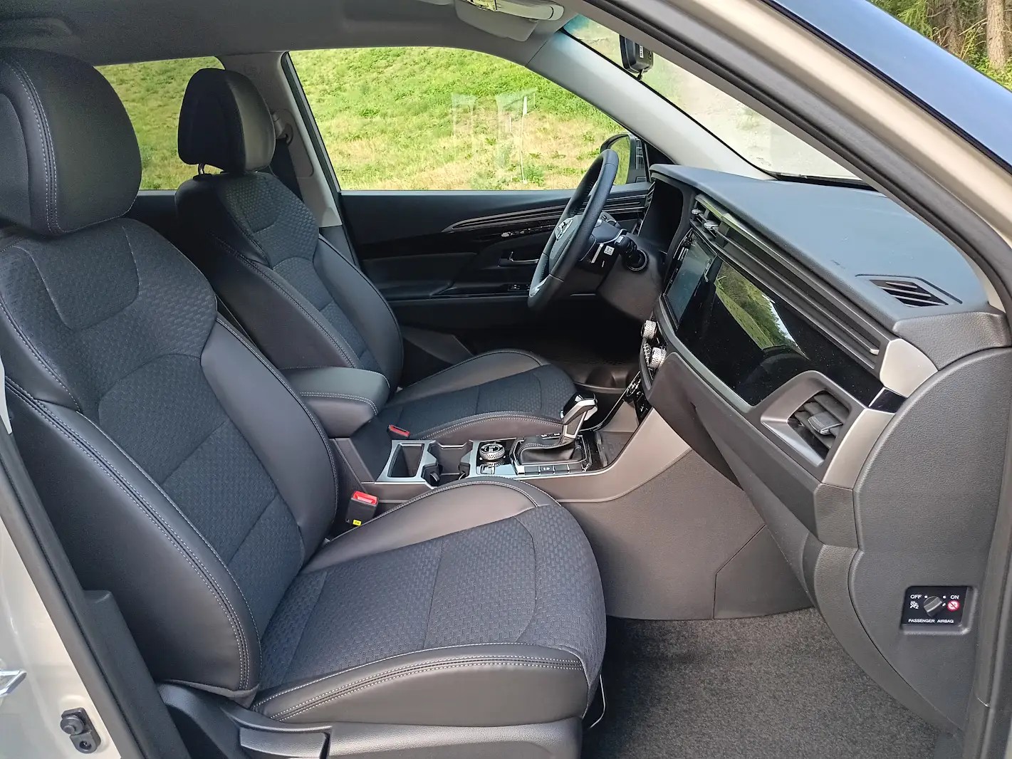 KGM-SsangYong Korando 1.5 T GDI Steel 4WD Automat-image-10