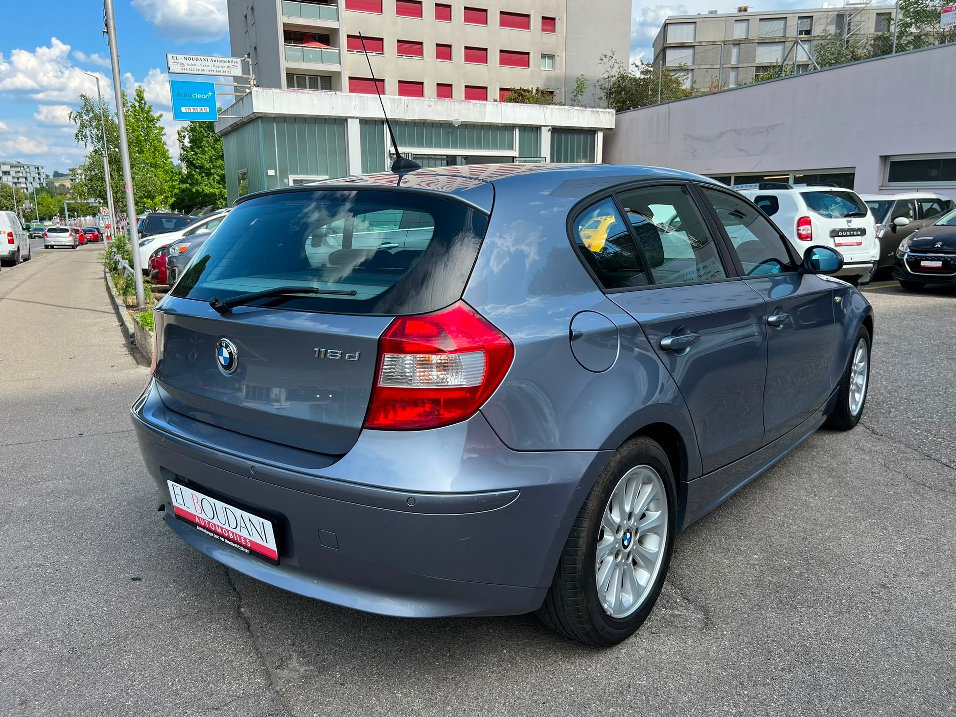 BMW 118d-image-3