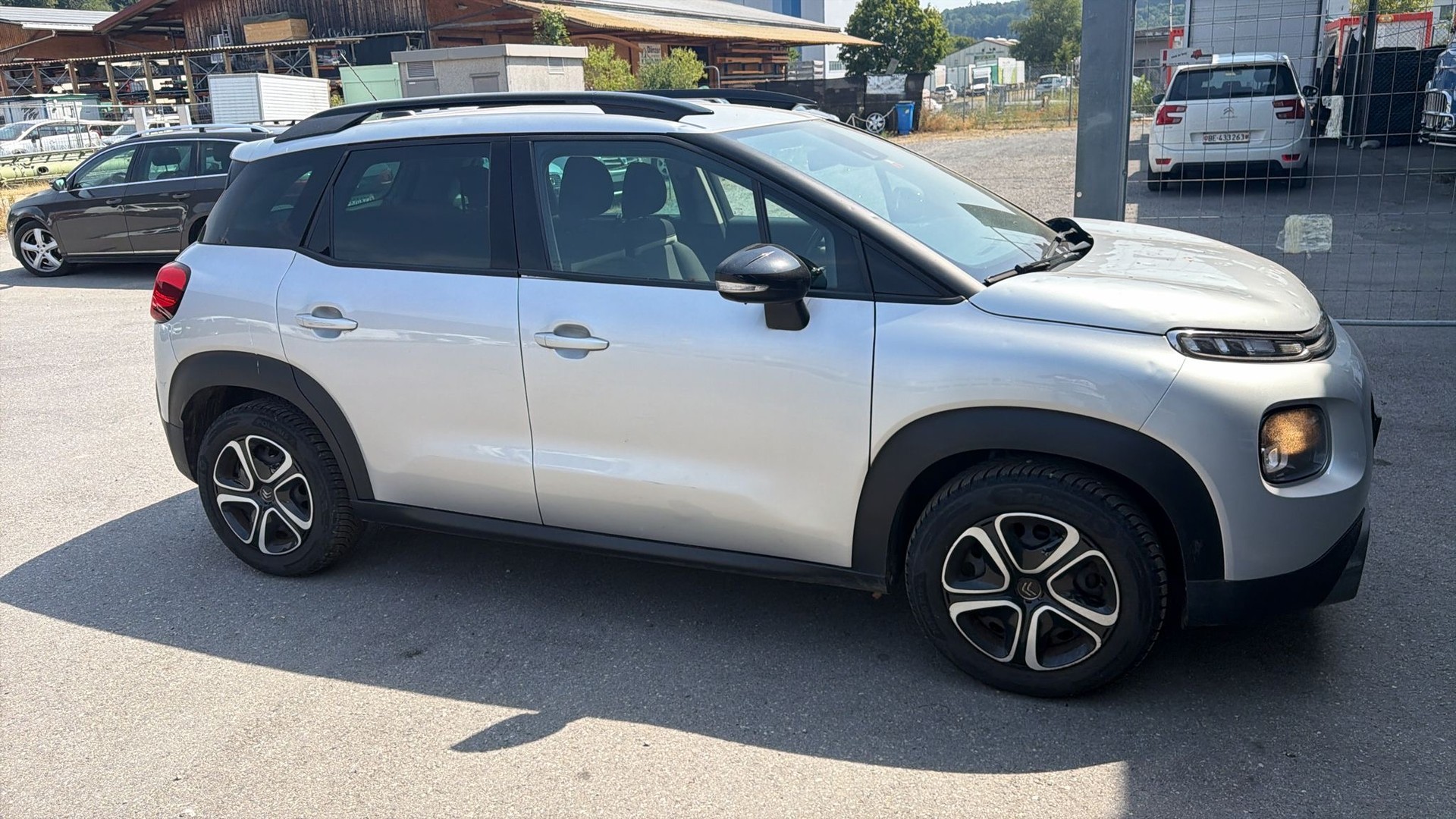 CITROEN C3 Aircross 1.2i PureTech Feel-image-2