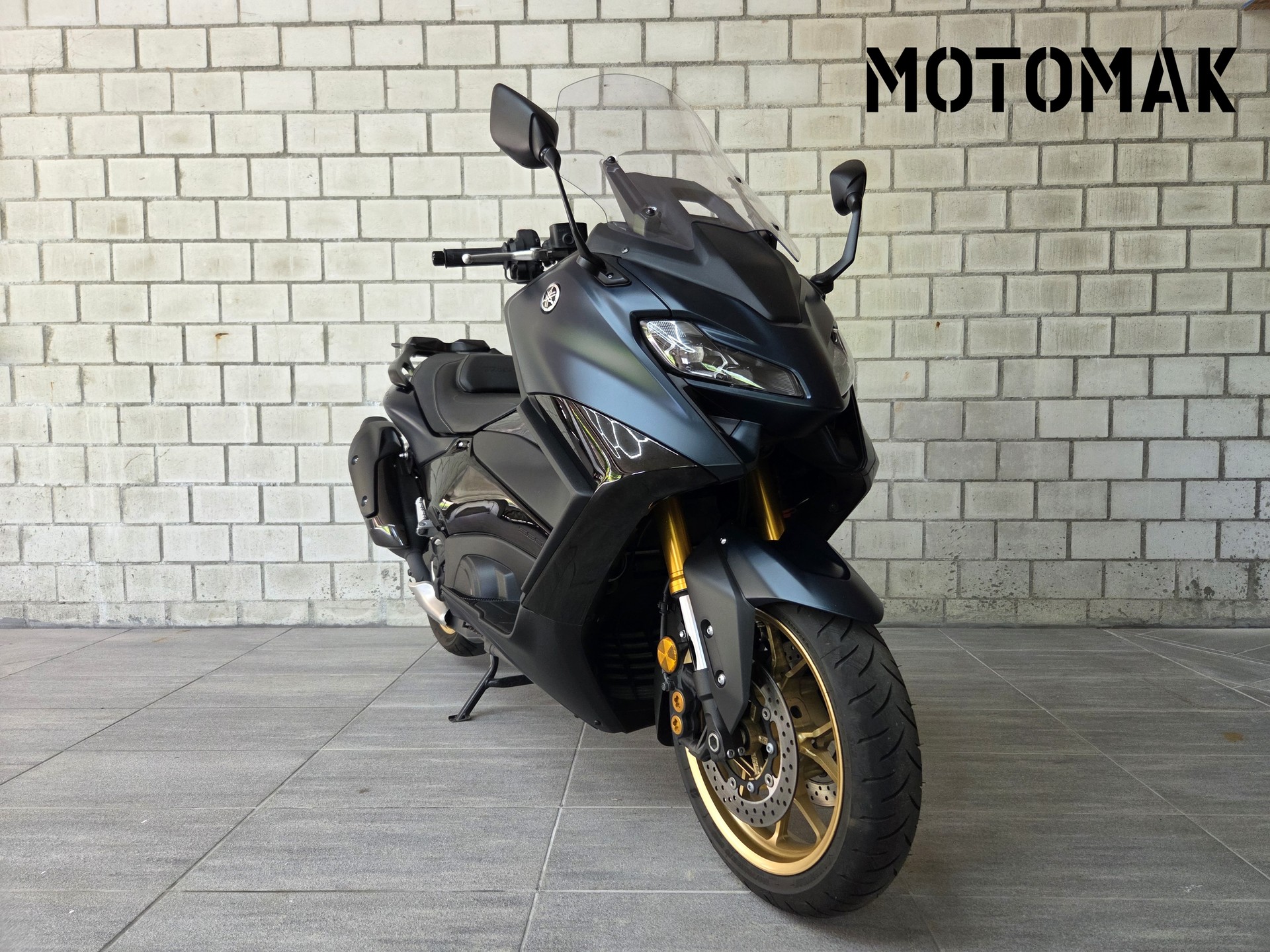 YAMAHA T-MAX Tech-Max XP 560