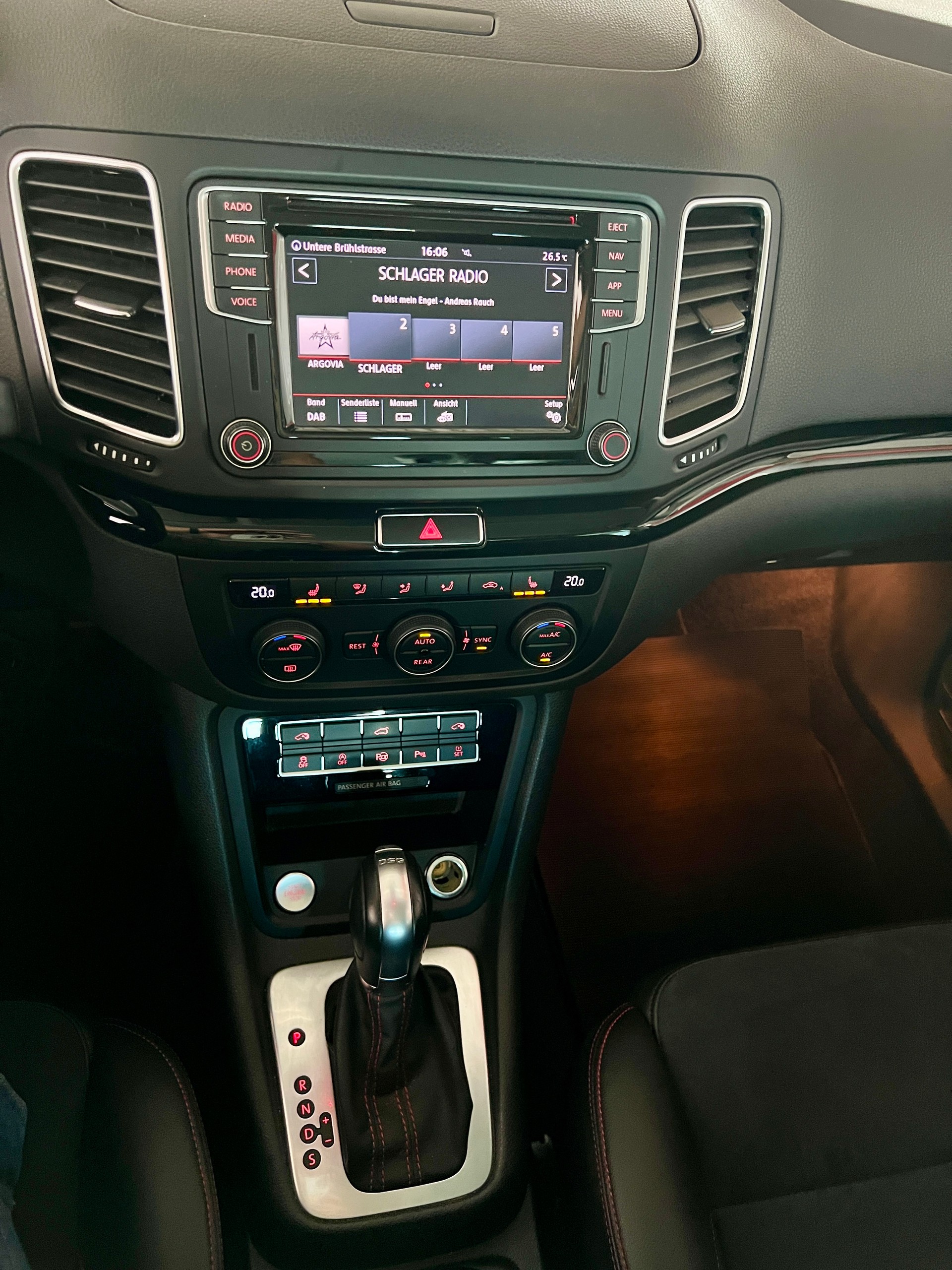 SEAT Alhambra 2.0 TSI FR Line DSG-image-27