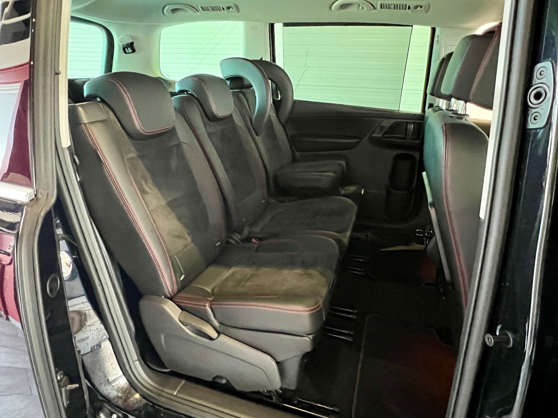SEAT Alhambra 2.0 TSI FR Line DSG-image-19