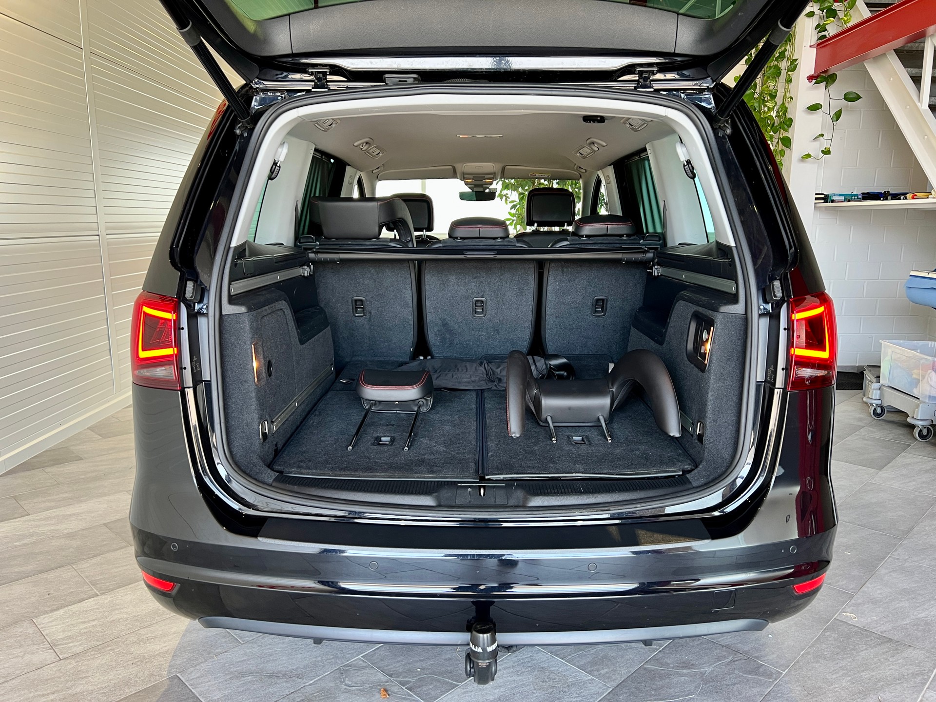 SEAT Alhambra 2.0 TSI FR Line DSG-image-16