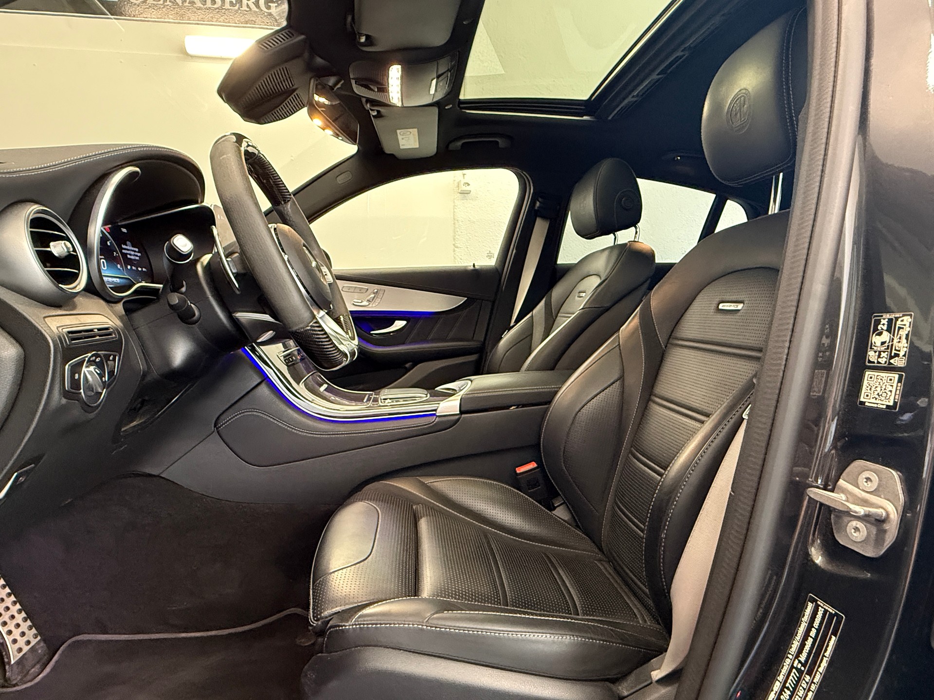 MERCEDES-BENZ GLC Coupé 63 S AMG 4Matic 9G-Tronic Ab 910.- pro Monat-image-9