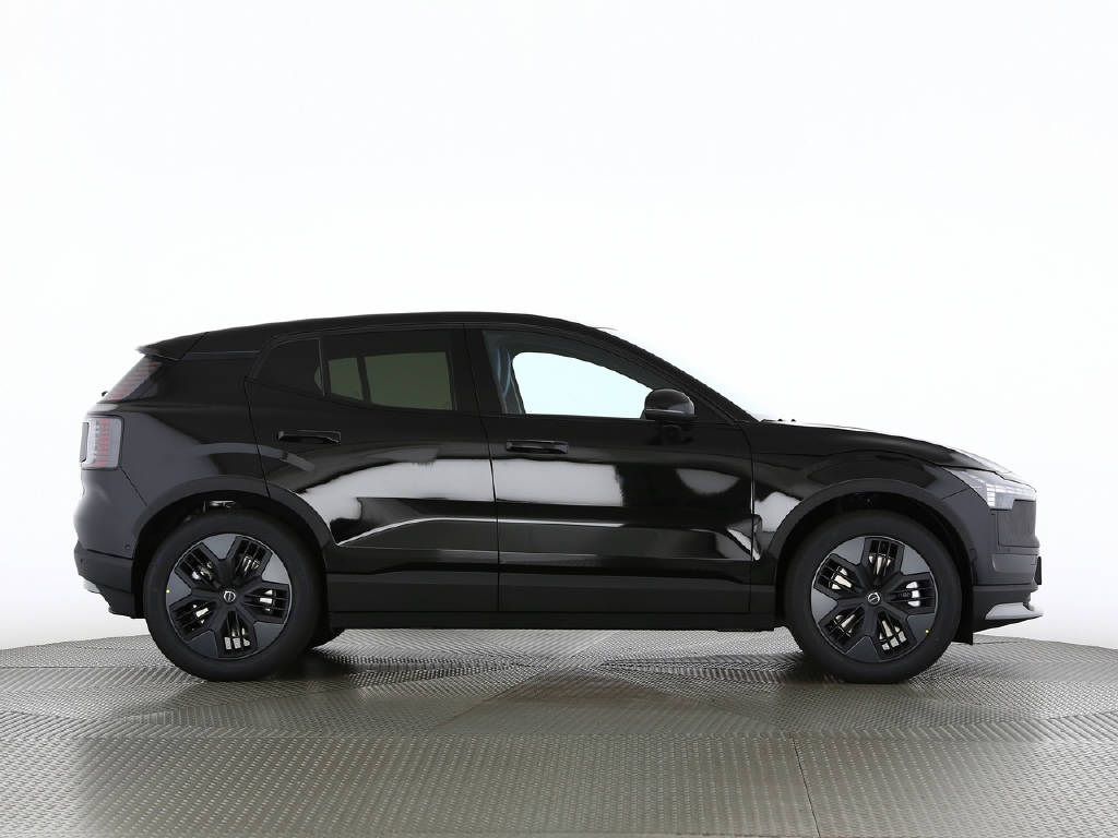 VOLVO EX 30 Cross Country P8 Ultra AWD-image-17