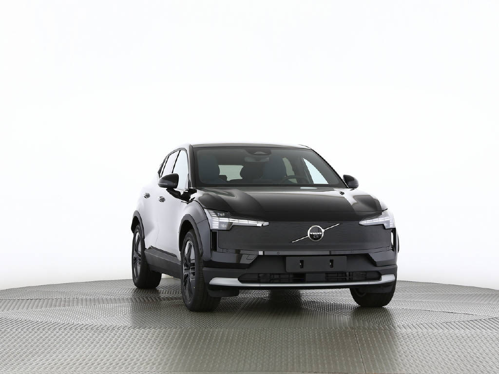 VOLVO EX 30 Cross Country P8 Ultra AWD-image-22