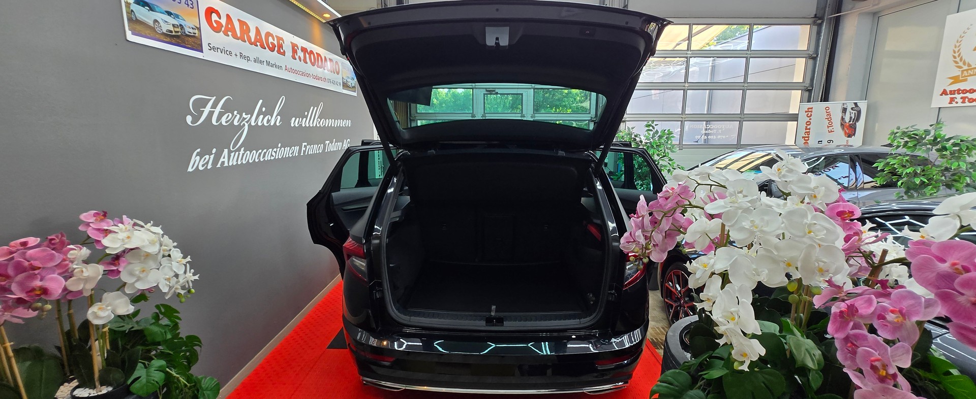 SKODA Karoq 2.0 TSI SportLine 4x4 DSG-image-16