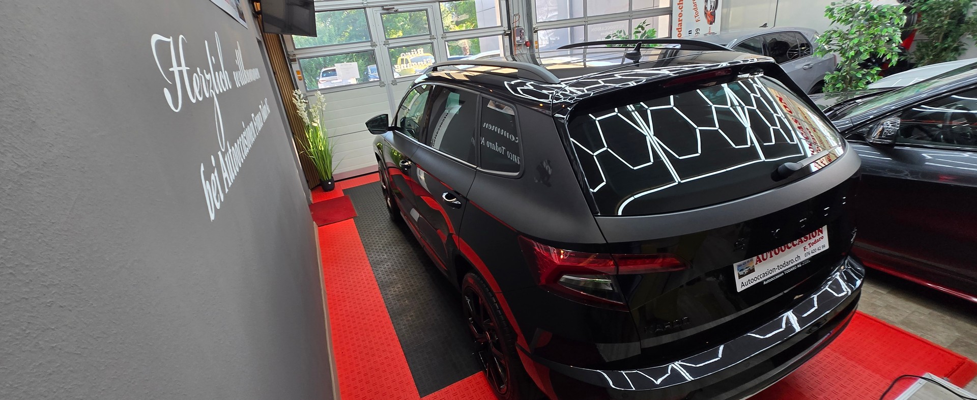 SKODA Karoq 2.0 TSI SportLine 4x4 DSG-image-6
