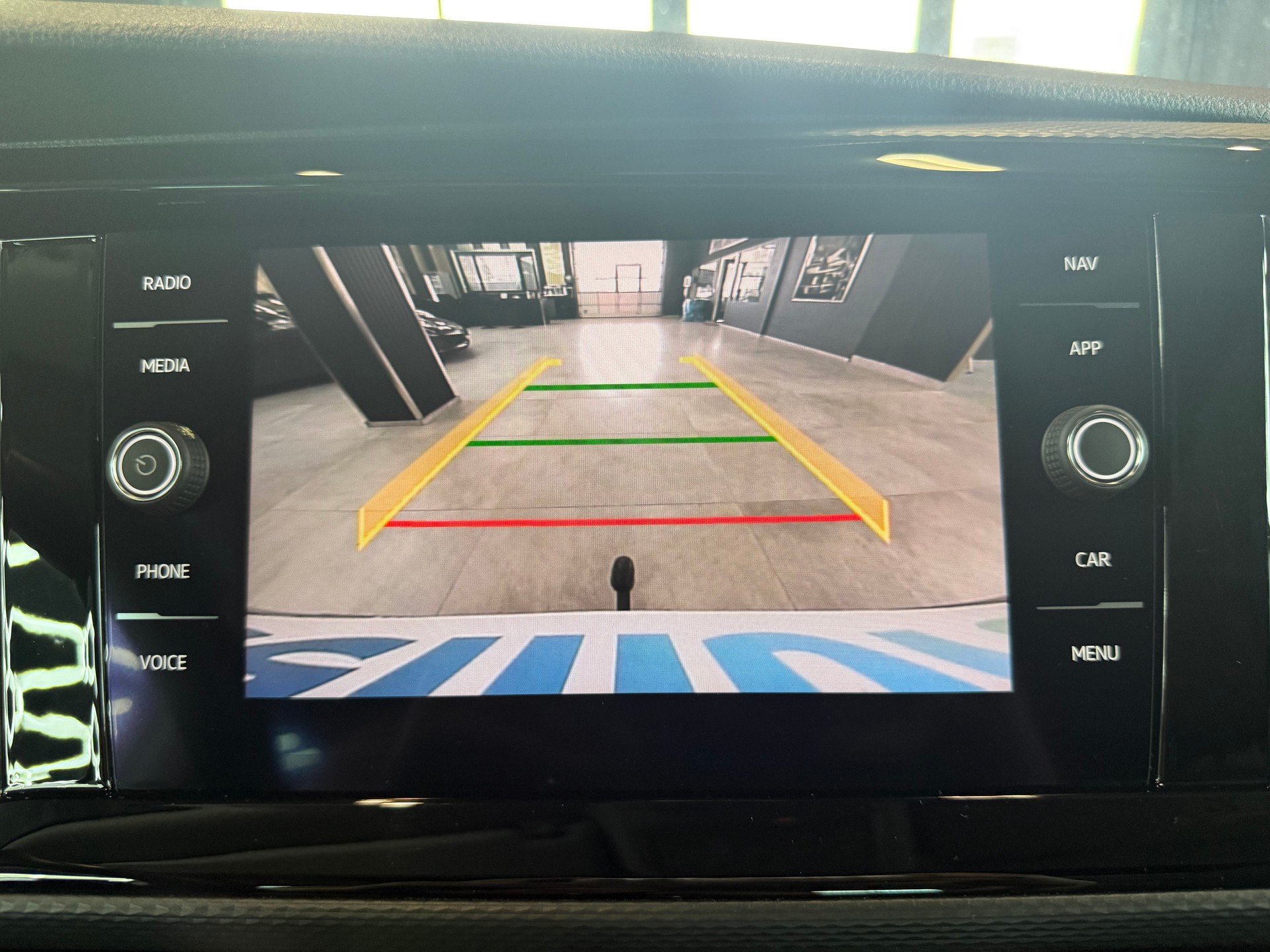VW T6.1 California 2.0 Bi-TDI Ocean Liberty 4Motion DSG-image-15