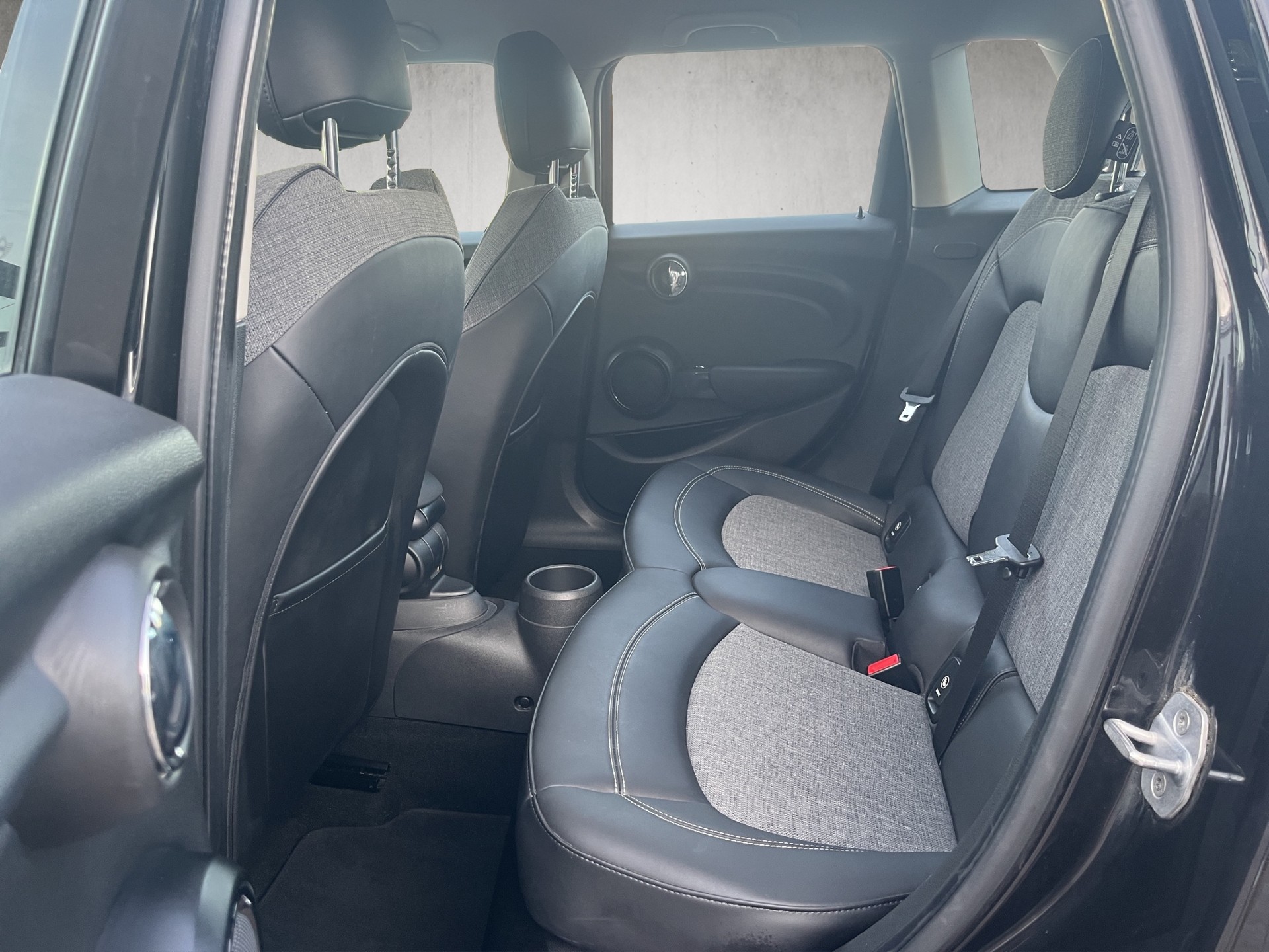 MINI Cooper Steptronic-image-11