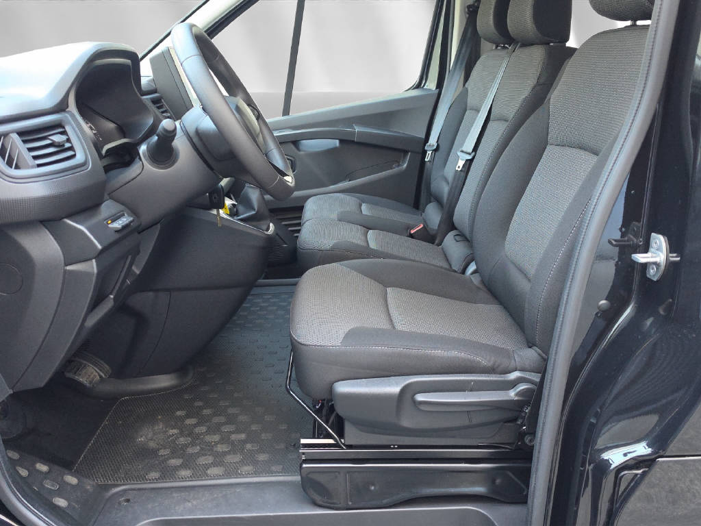 RENAULT Trafic Grand Passenger 2.0 dCi Blue 150 evolution-image-3