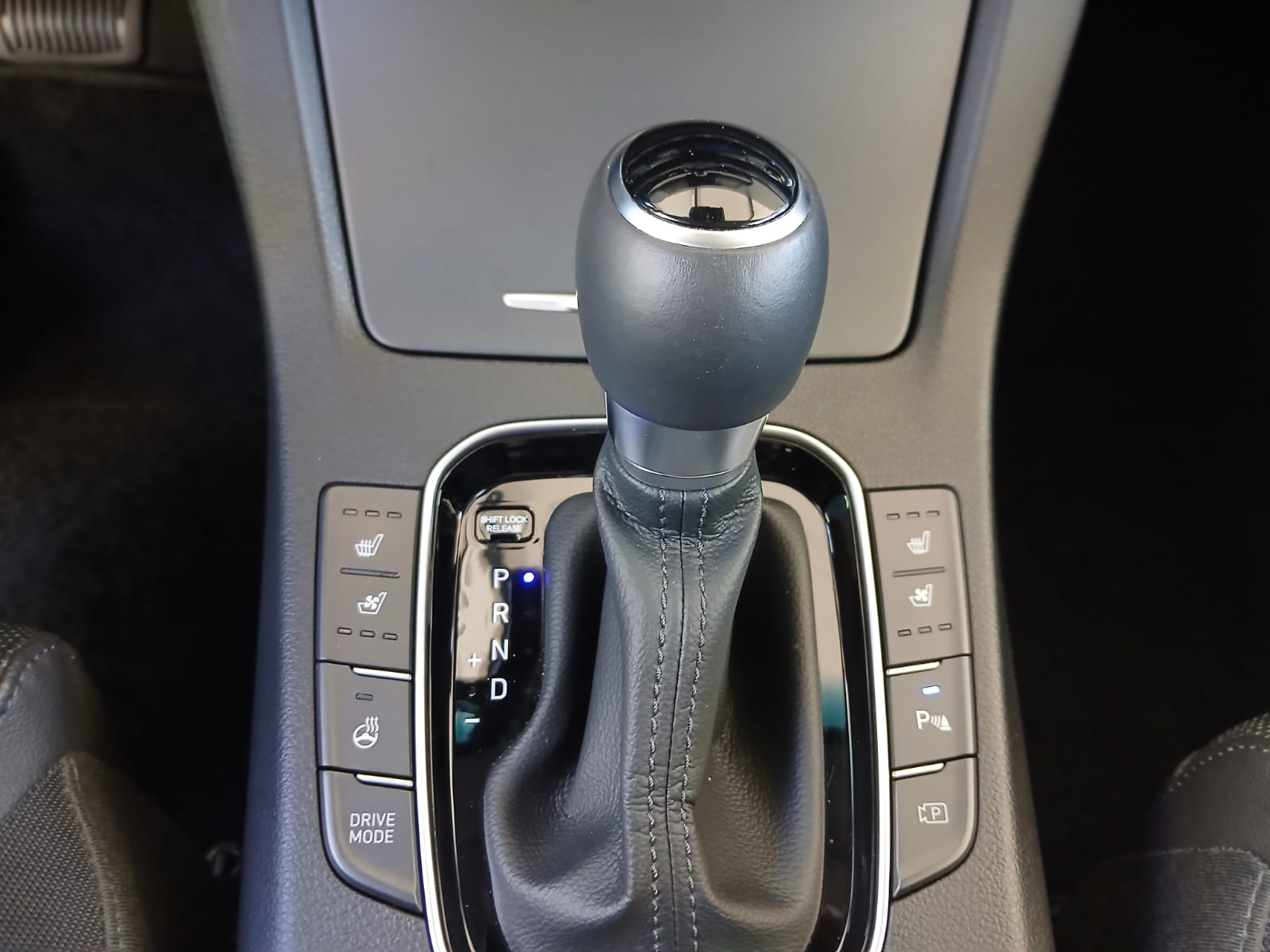 HYUNDAI i30 Wagon 1.5 T-GDi Vertex-image-9