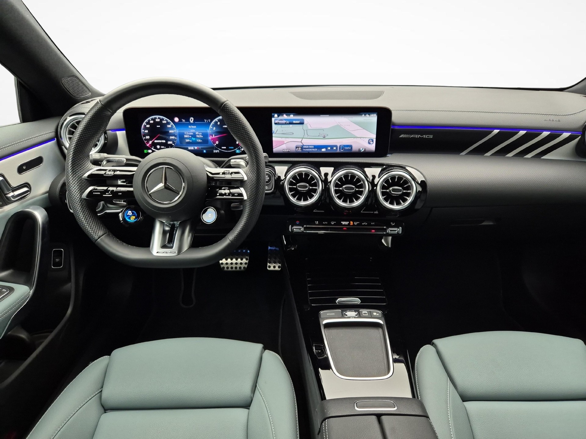 MERCEDES-BENZ CLA 35 AMG 4matic-image-6