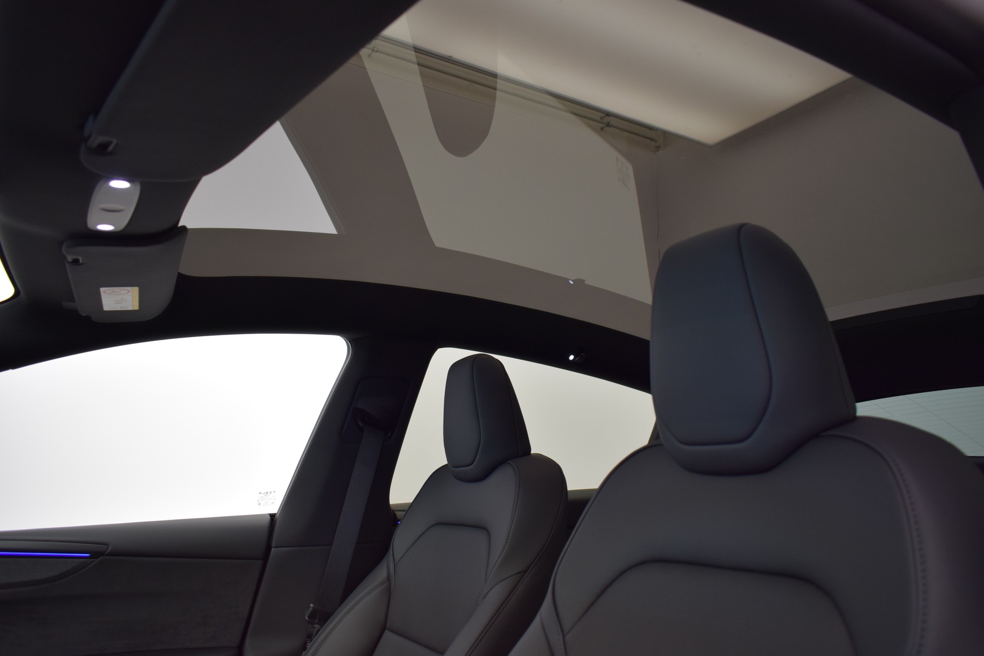 TESLA Model Y Premium Long Range AWD, 7 Sitzer, AHK, Made in Berlin-image-15
